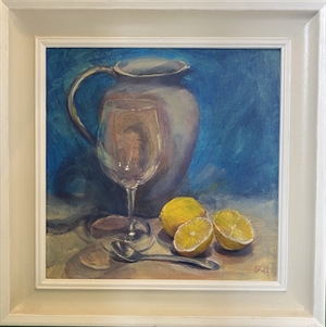 Jug glass and lemon